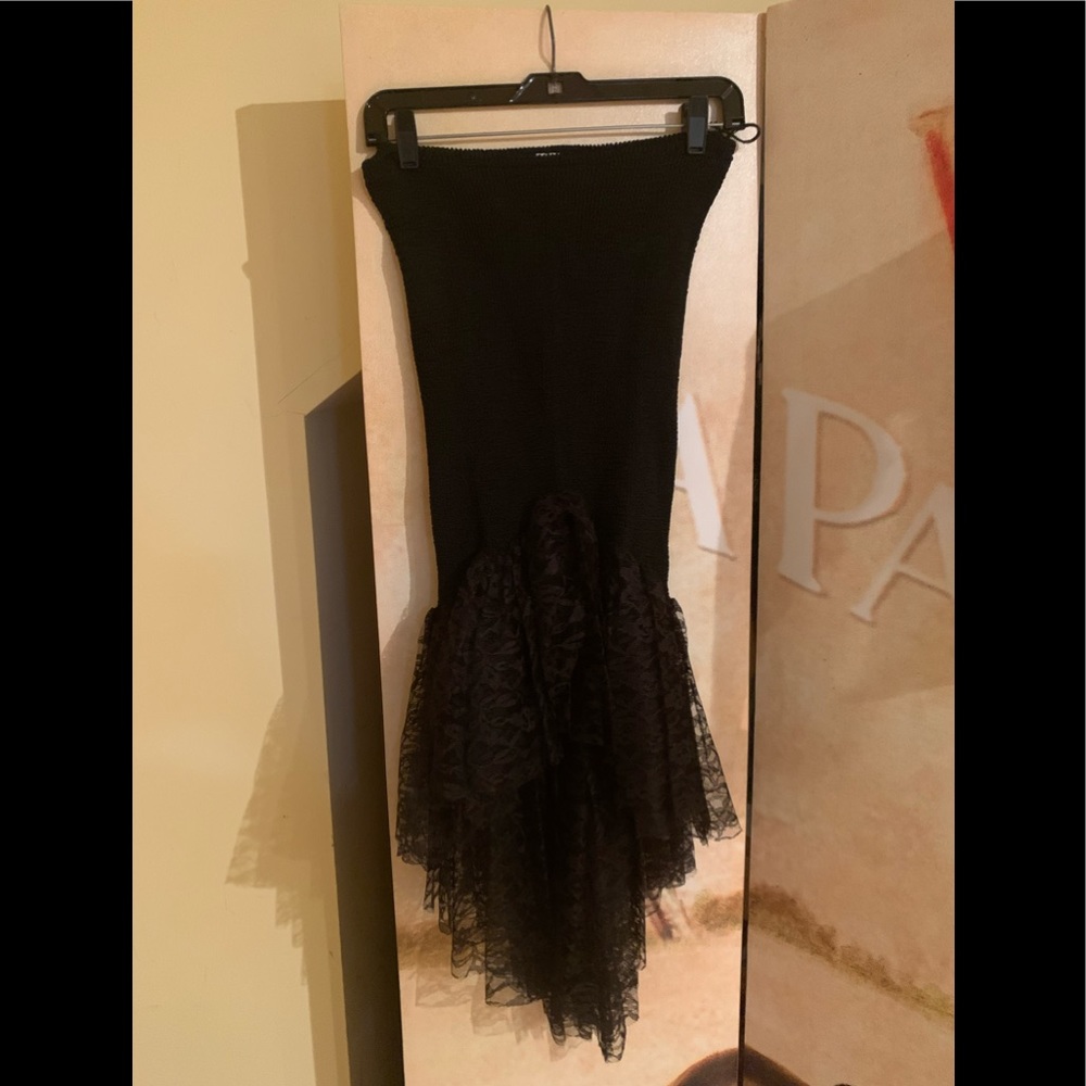 Two-Piece Lace Skirt w/matching Top